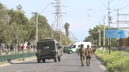 Atacante murió y funcionario permanece grave: lo que sabe del caso de carabinero baleado en Lo Espejo