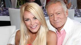 Viuda de Hugh Hefner reveló que perdió miles de seguidores al día tras quitar “todo lo falso” de su cuerpo