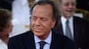 ¿Dejarlo sin reconocimientos?: Julio Iglesias en la mira tras graves acusaciones en su contra