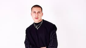 El productor chileno OVYZE colabora con sus panas Drefquila y Kuina en “Tantas mujeres”