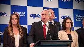 Se adelantó a Kast y desató críticas: empresa anunció públicamente que alto ejecutivo será ministro