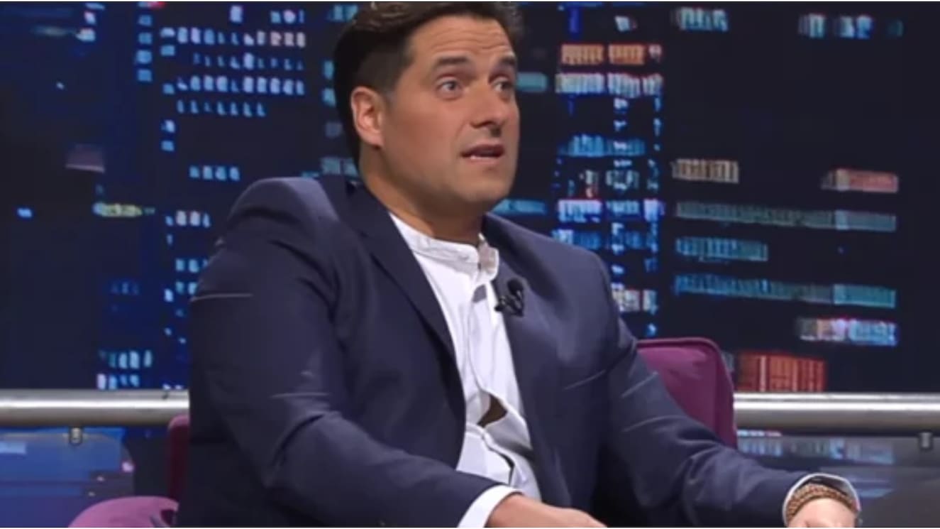“Hoy ya no escribe ni lee”: Juan José Gurruchaga se quiebra al hablar sobre severo diagnóstico que enfrenta su hijo