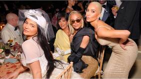 Las Kardashian trolearon a su mamá en el día de su cumpleaños: se disfrazaron de ella