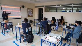 Clases presenciales retornan en marzo: a menos que el coronavirus diga lo contrario