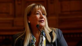 El “caso bieloruso” que complica a Ángela Vivanco: diputado Aedo exigió que la Corte Suprema se pronuncie