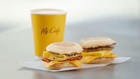 McDonald’s renovó sus desayunos con sus nuevos Egg Muffins y dulces McPops