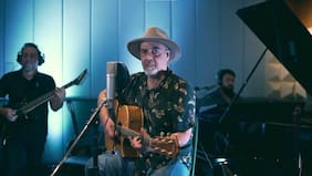 Óscar Andrade y su regreso a los escenarios chilenos: “Estoy más entretenido que en los 80″