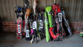 Remate de artículos extraviados en el aeropuerto incluirá hasta un refrigerador: ¿dónde y cuándo participar?