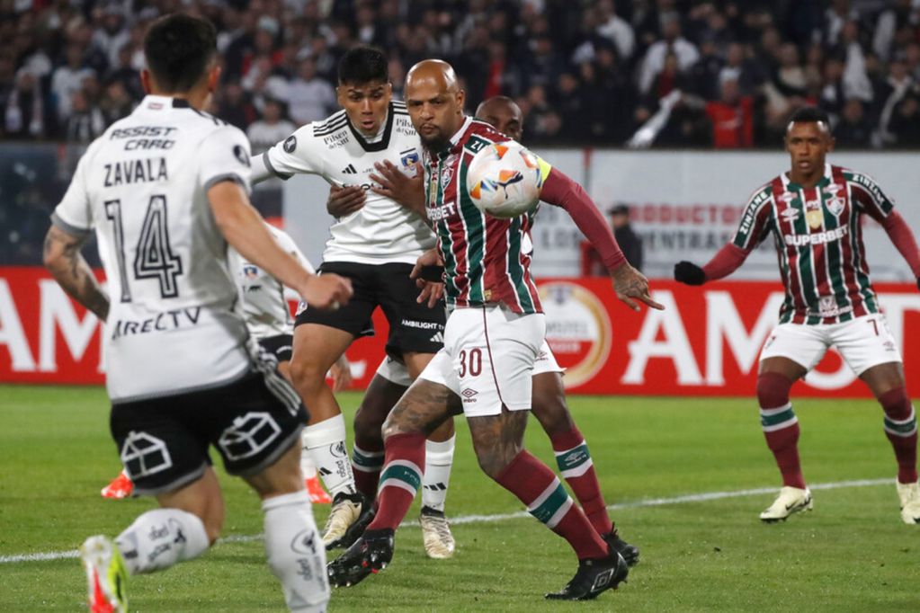 “Le dije que va a jugar en Europa muy pronto”: Felipe Melo reveló su jugador favorito de Colo Colo. Foto: partido por Copa Libertadores.