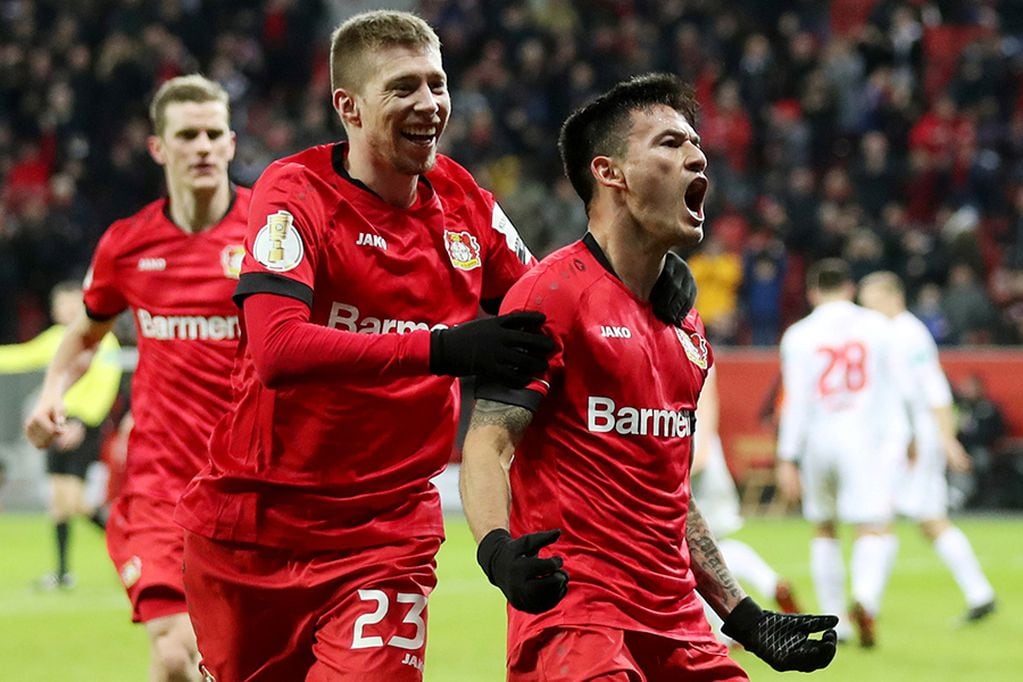 Soccer Football - DFB Cup - Quarter Final - Bayer Leverkusen v Union Berlin - BayArena, Leverkusen, Germany - March 4, 2020  Bayer Leverkusen's Charles Aranguiz celebrates scoring their second goal   REUTERS/Wolfgang Rattay  DFB regulations prohibit any use of photographs as image sequences and/or quasi-video