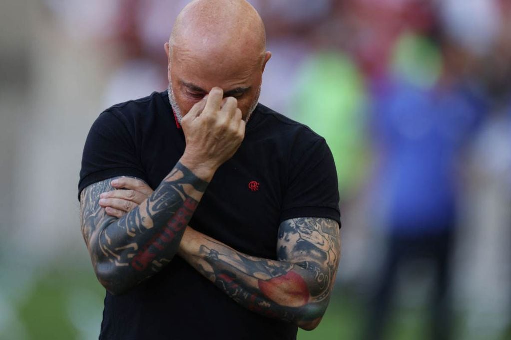 Jorge Sampaoli recibió duras críticas tras la eliminación del Flamengo de Copa Libertadores. FOTO: REUTERS/Sergio Moraes