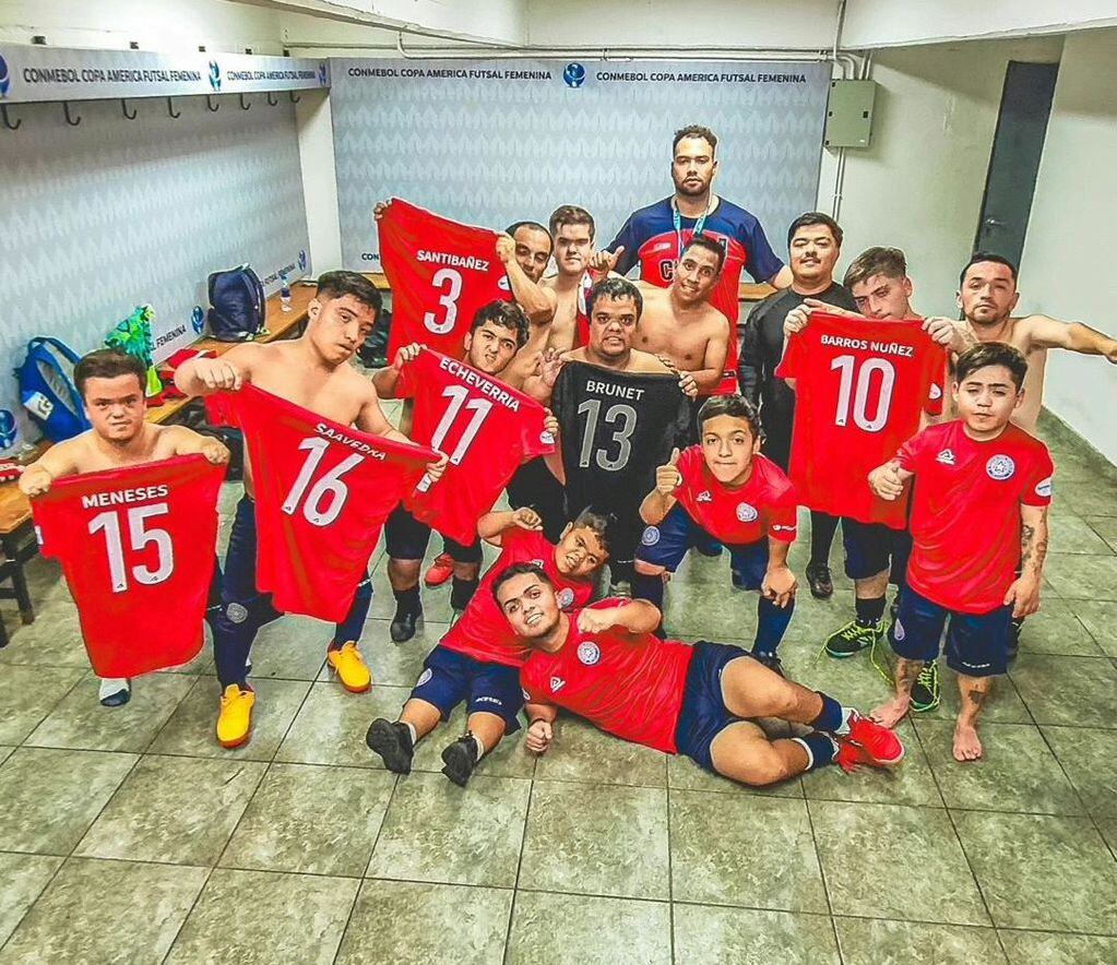 La Selección Chilena de talla baja ilusiona con la Copa del Mundo en Argentina.