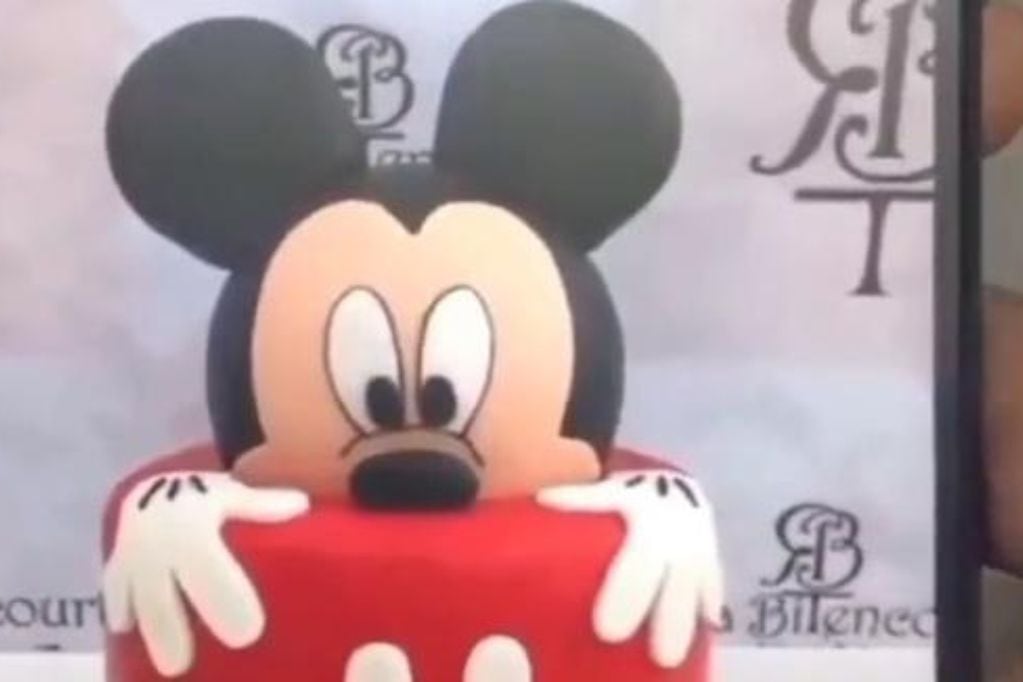 Torta de Mickey Mouse.