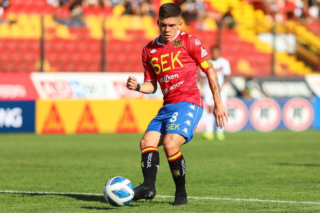Víctor Felipe Méndez se fue de Unión Española a medidados del año pasado al fútbol ruso.