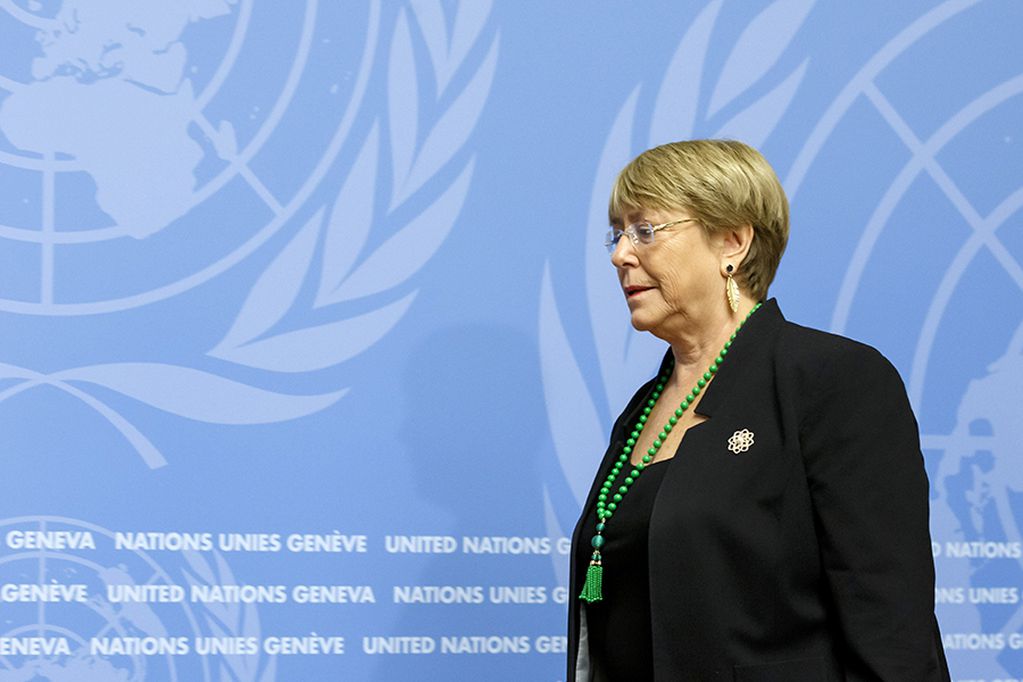 Geneva (Switzerland), 04/09/2019.- UN High Commissioner for Human Rights Chilean Michelle Bachelet arrives for a press conferenece to speak to the media one year after she took office, at the European headquarters of the United Nations in Geneva, Switzerland, 04 September 2019. (Suiza, Ginebra) EFE/EPA/SALVATORE DI NOLFI