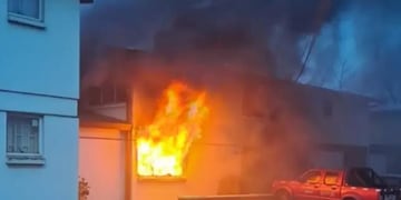 Tres personas sufrieron quemaduras en incendio en San Pedro de la Paz